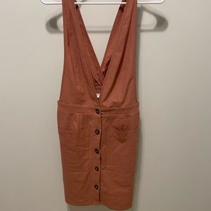 SIENNA SKY cover, size medium, blush pink, button detail and deep v.